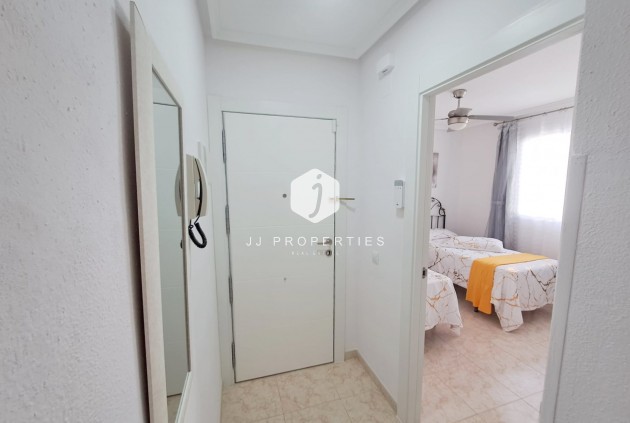 Resale - Apartment / flat -
Torrevieja - Costa Blanca