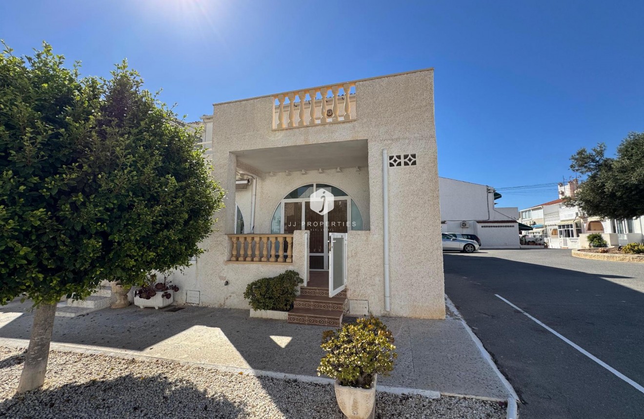 Segunda mano - Duplex -
La Mata - Costa Blanca