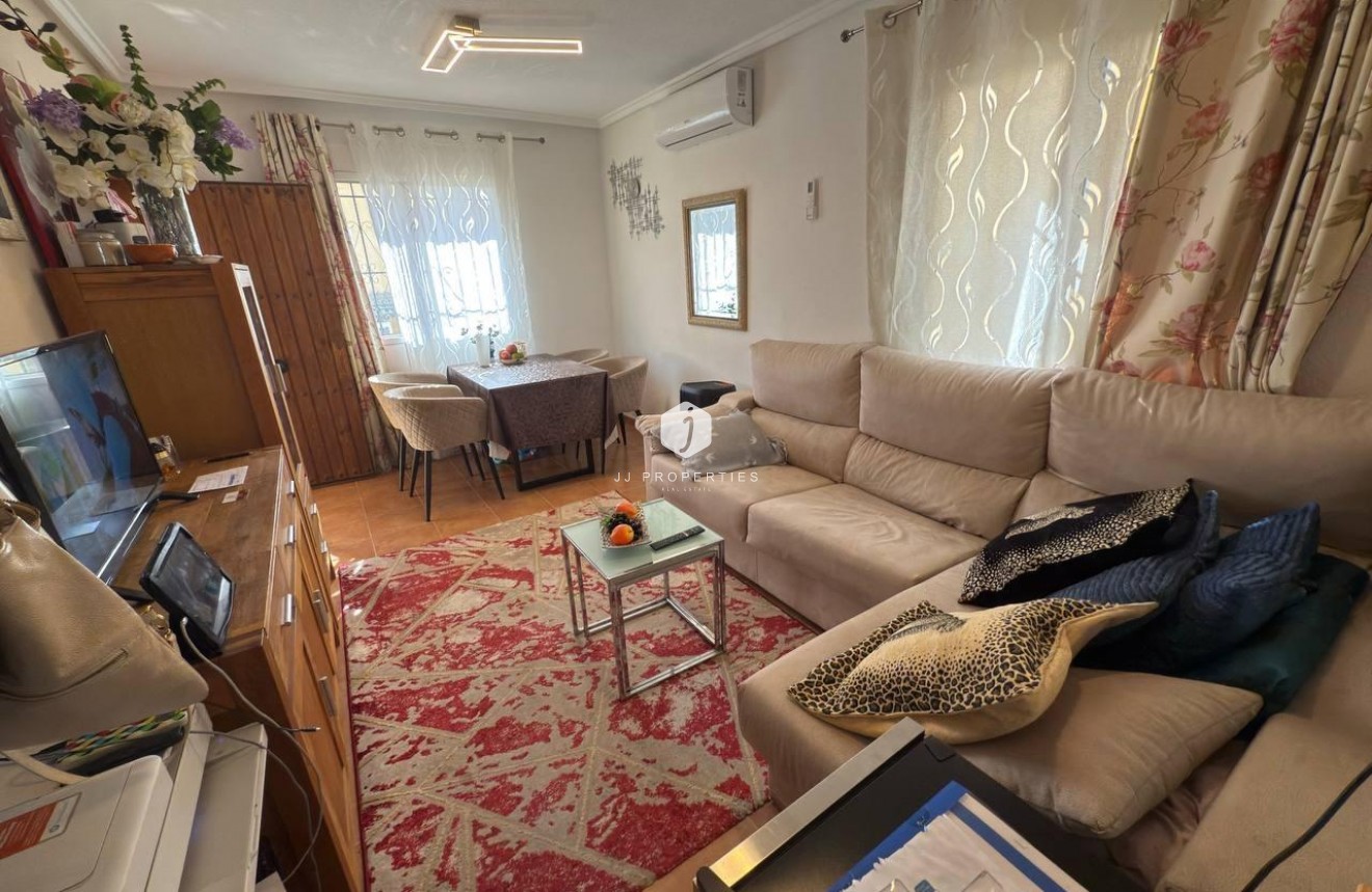 Segunda mano - Chalet -
Orihuela Costa - Los Almendros-la Florida