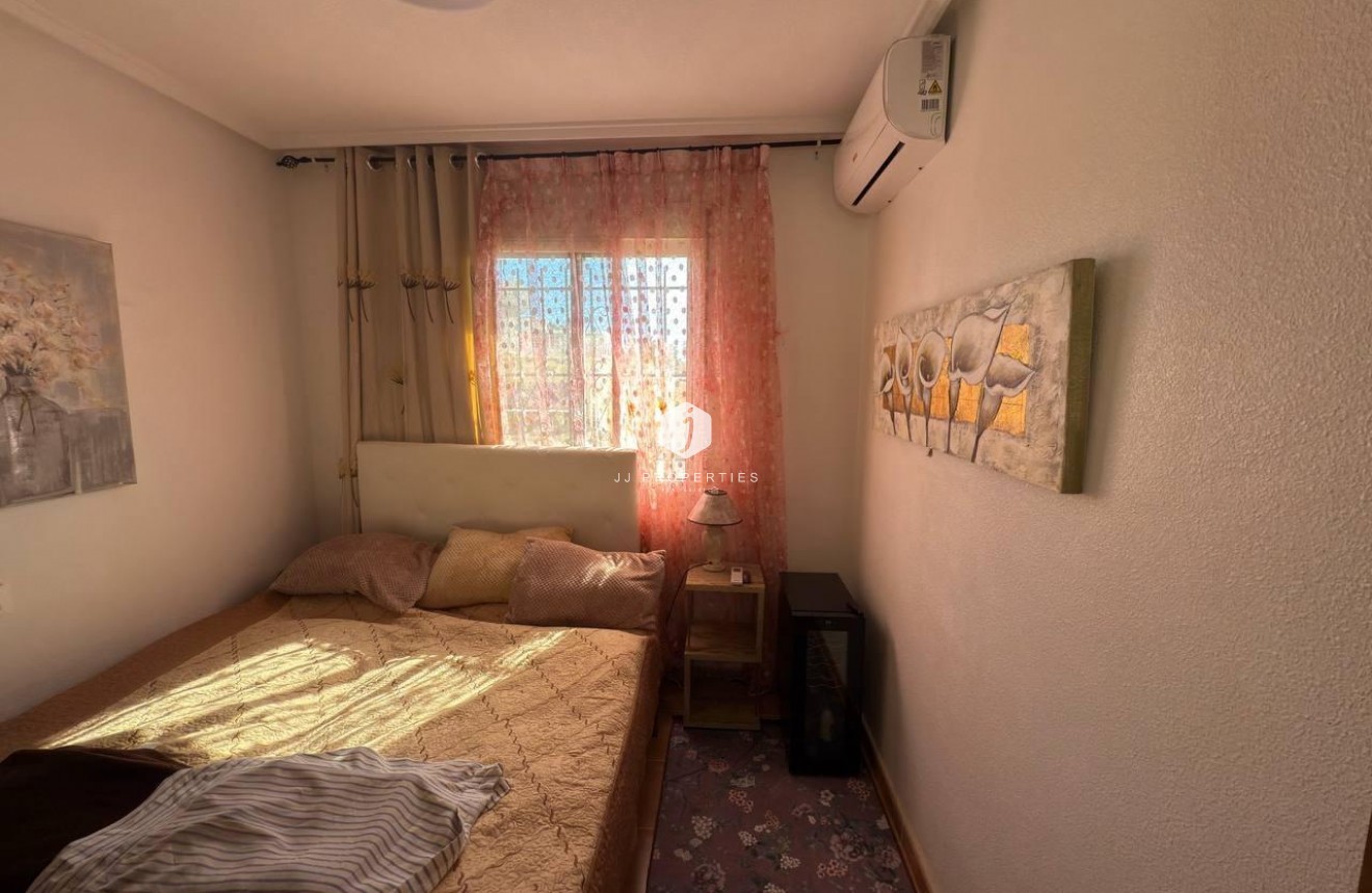 Segunda mano - Chalet -
Orihuela Costa - Los Almendros-la Florida