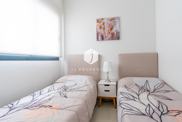 Resale - Apartment / flat -
Torrevieja - Estacion de autobuses