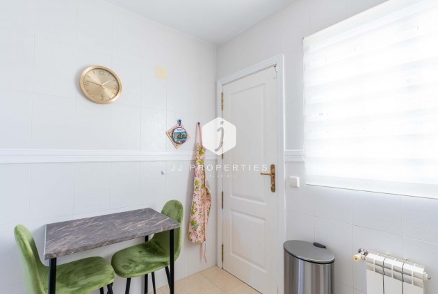 Resale - Villa -
Orihuela Costa - Punta Prima