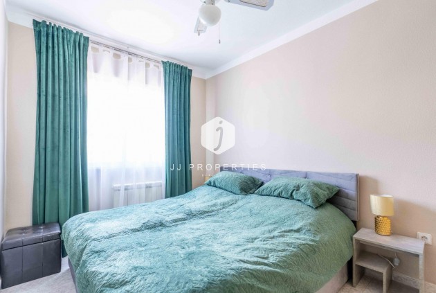 Resale - Villa -
Orihuela Costa - Punta Prima