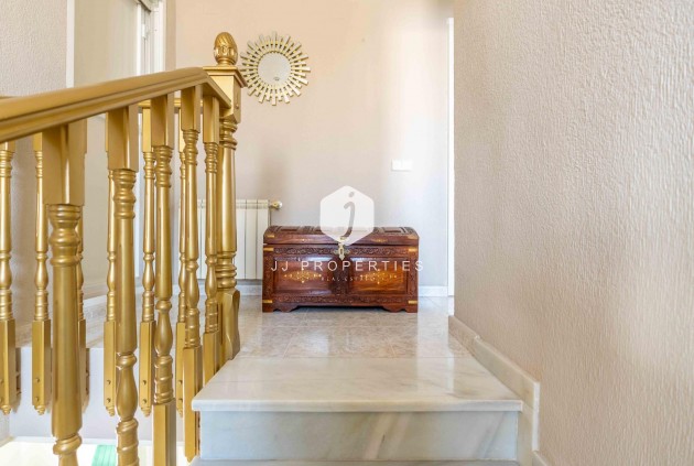 Resale - Villa -
Orihuela Costa - Punta Prima