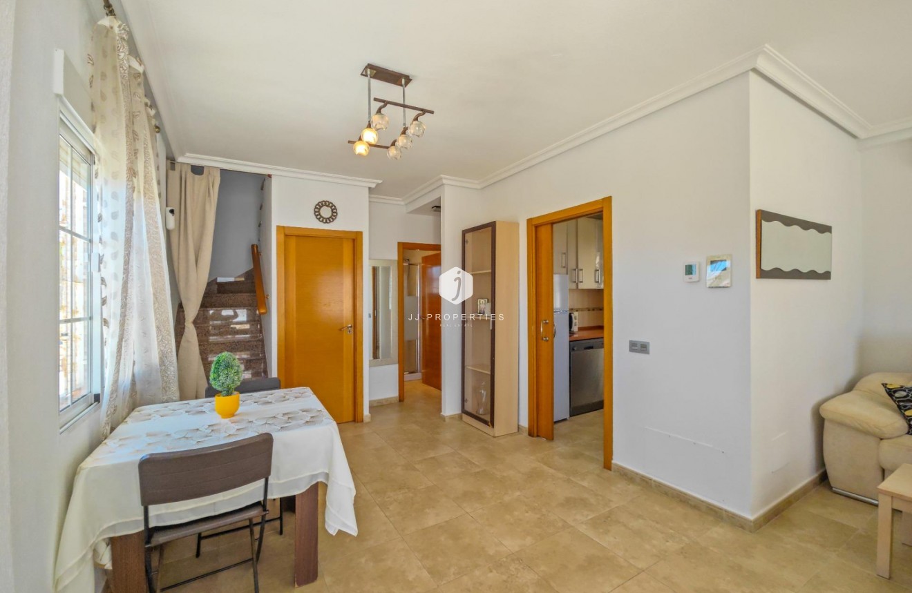 Z drugiej ręki - Villa -
Torrevieja - La Mata