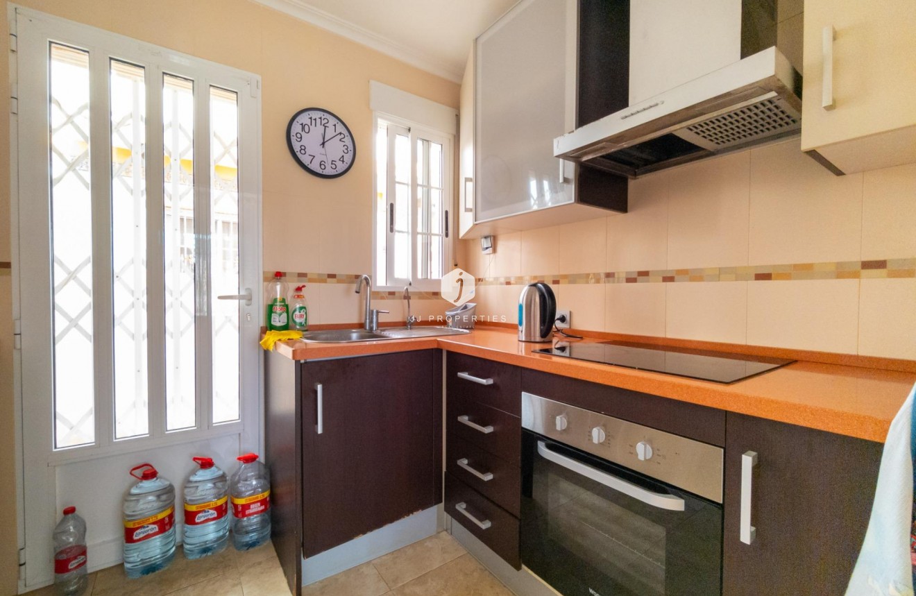 Z drugiej ręki - Villa -
Torrevieja - La Mata