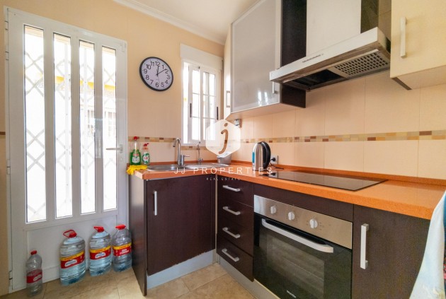 Z drugiej ręki - Villa -
Torrevieja - La Mata