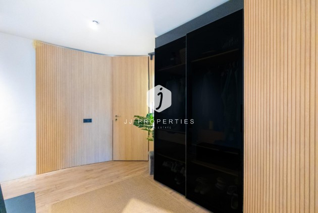 Z drugiej ręki - Villa -
Torrevieja - El chaparral