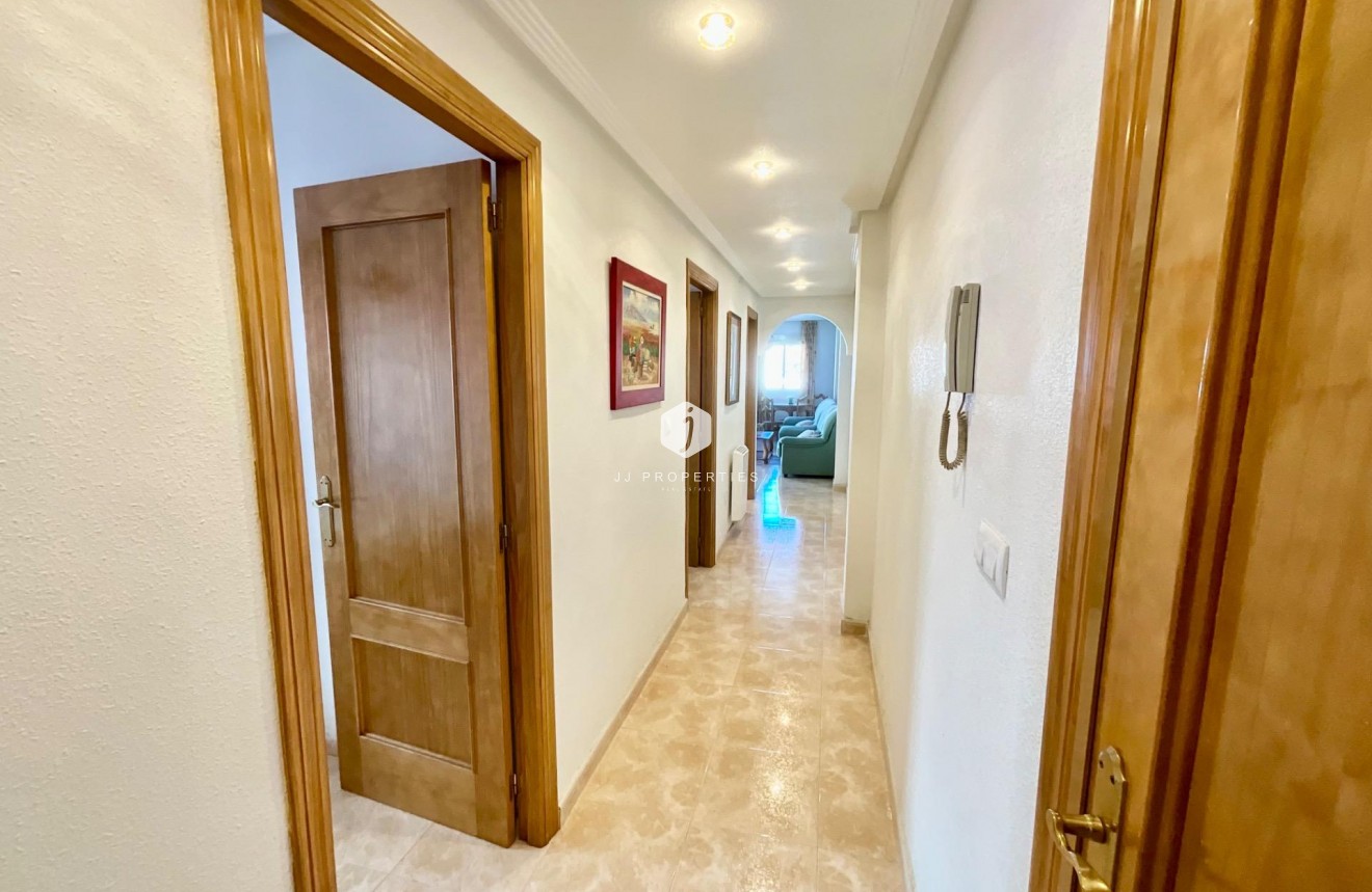 D'occasion - Appartement -
Torrevieja - PARQUE DE LAS NACIONES