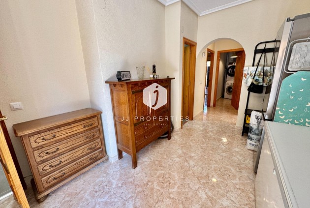 Aus zweiter Hand - Villa -
Dolores - Cmno. Escorredor