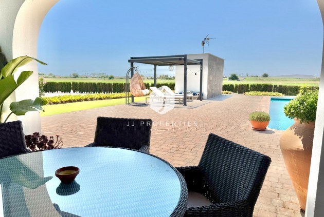 Z drugiej ręki - Villa -
Dolores - Comunidad Valenciana