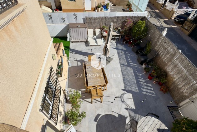 Aus zweiter Hand - Villa -
Orihuela Costa - Costa Blanca