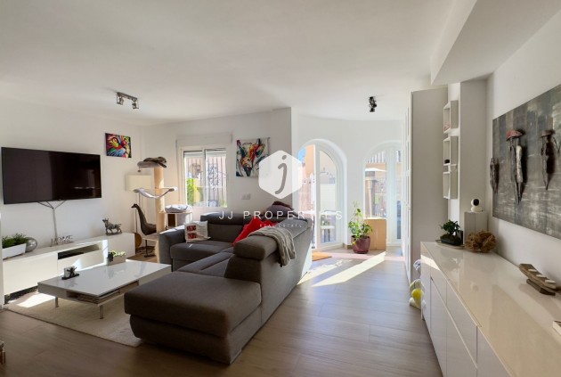 Aus zweiter Hand - Villa -
Orihuela Costa - Costa Blanca