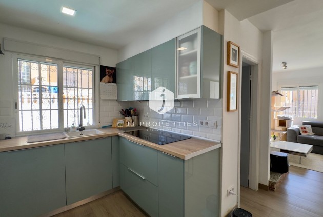 Aus zweiter Hand - Villa -
Orihuela Costa - Costa Blanca