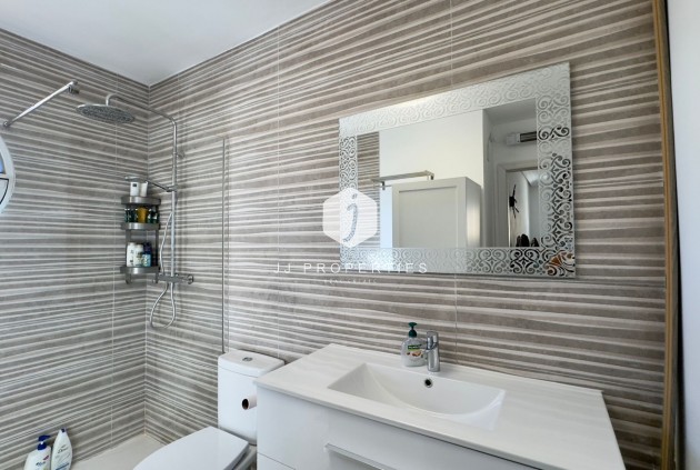 Aus zweiter Hand - Villa -
Orihuela Costa - Costa Blanca