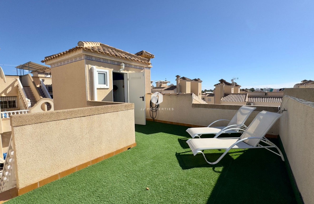 Aus zweiter Hand - Villa -
Orihuela Costa - Costa Blanca