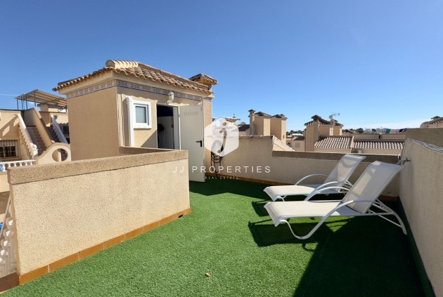 Aus zweiter Hand - Villa -
Orihuela Costa - Costa Blanca