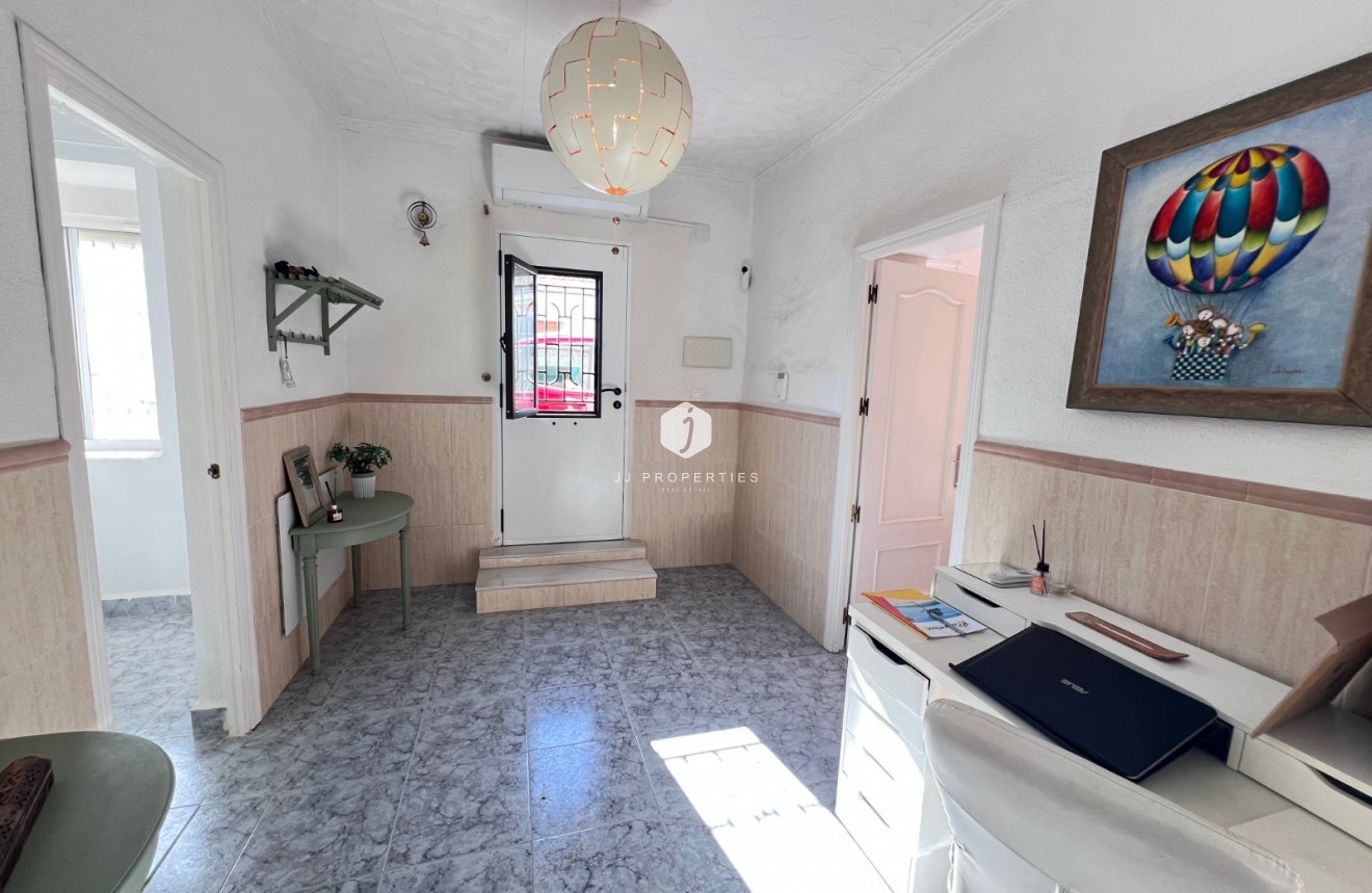 Segunda mano - Villa -
Benejúzar - Inland