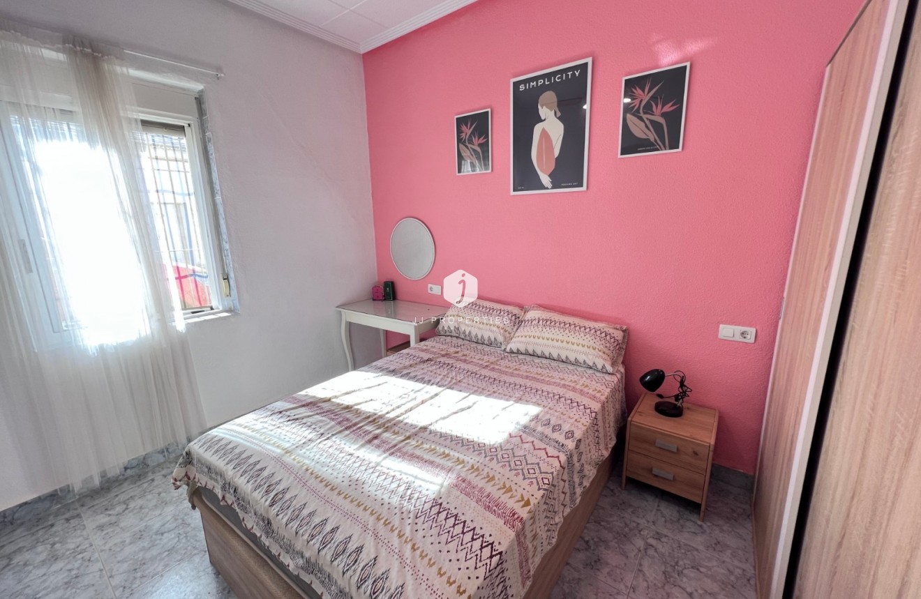 Segunda mano - Villa -
Benejúzar - Inland