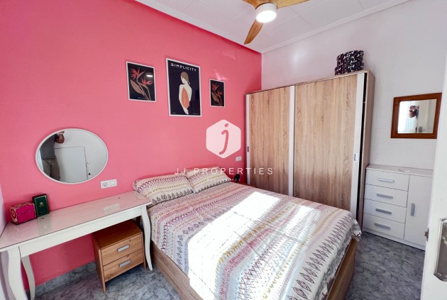 Segunda mano - Villa -
Benejúzar - Inland