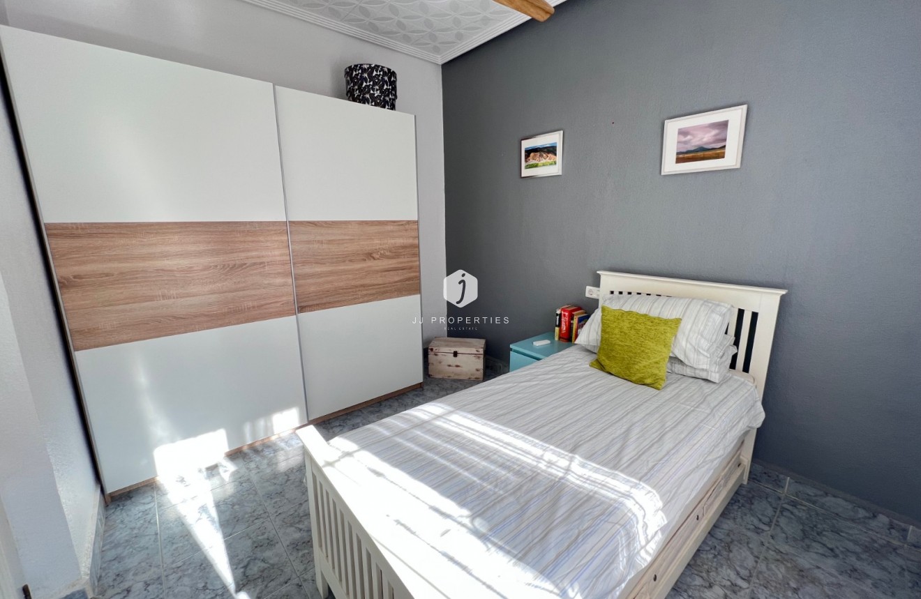 Segunda mano - Villa -
Benejúzar - Inland