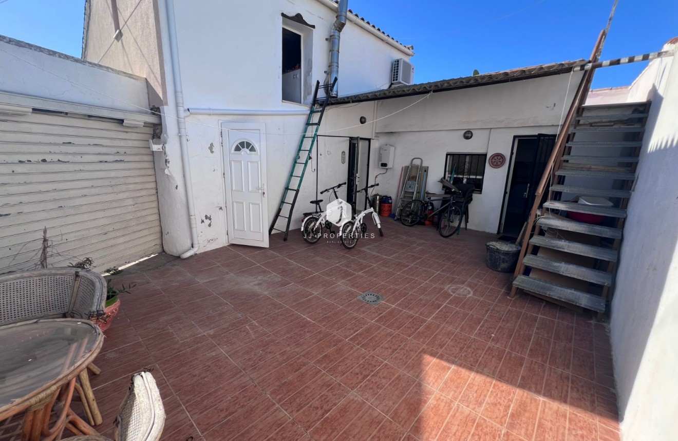 Segunda mano - Villa -
Benejúzar - Inland