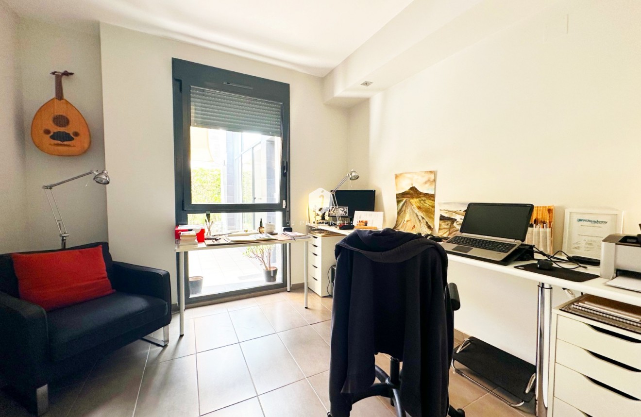 Resale - Chalet -
Algorfa - Inland