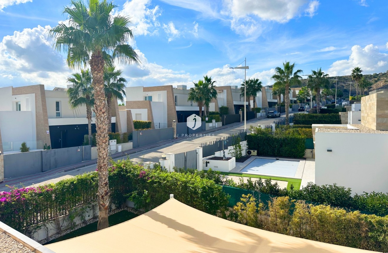 Resale - Chalet -
Algorfa - Inland