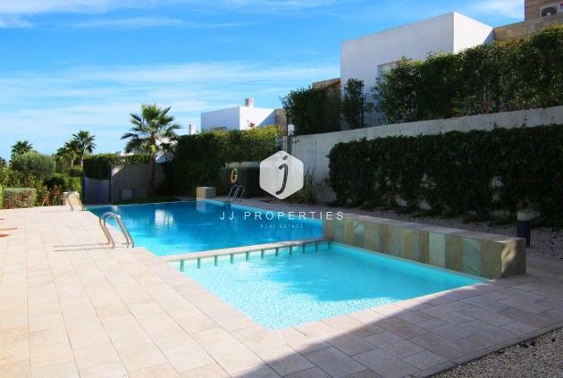 Resale - Chalet -
Algorfa - Inland