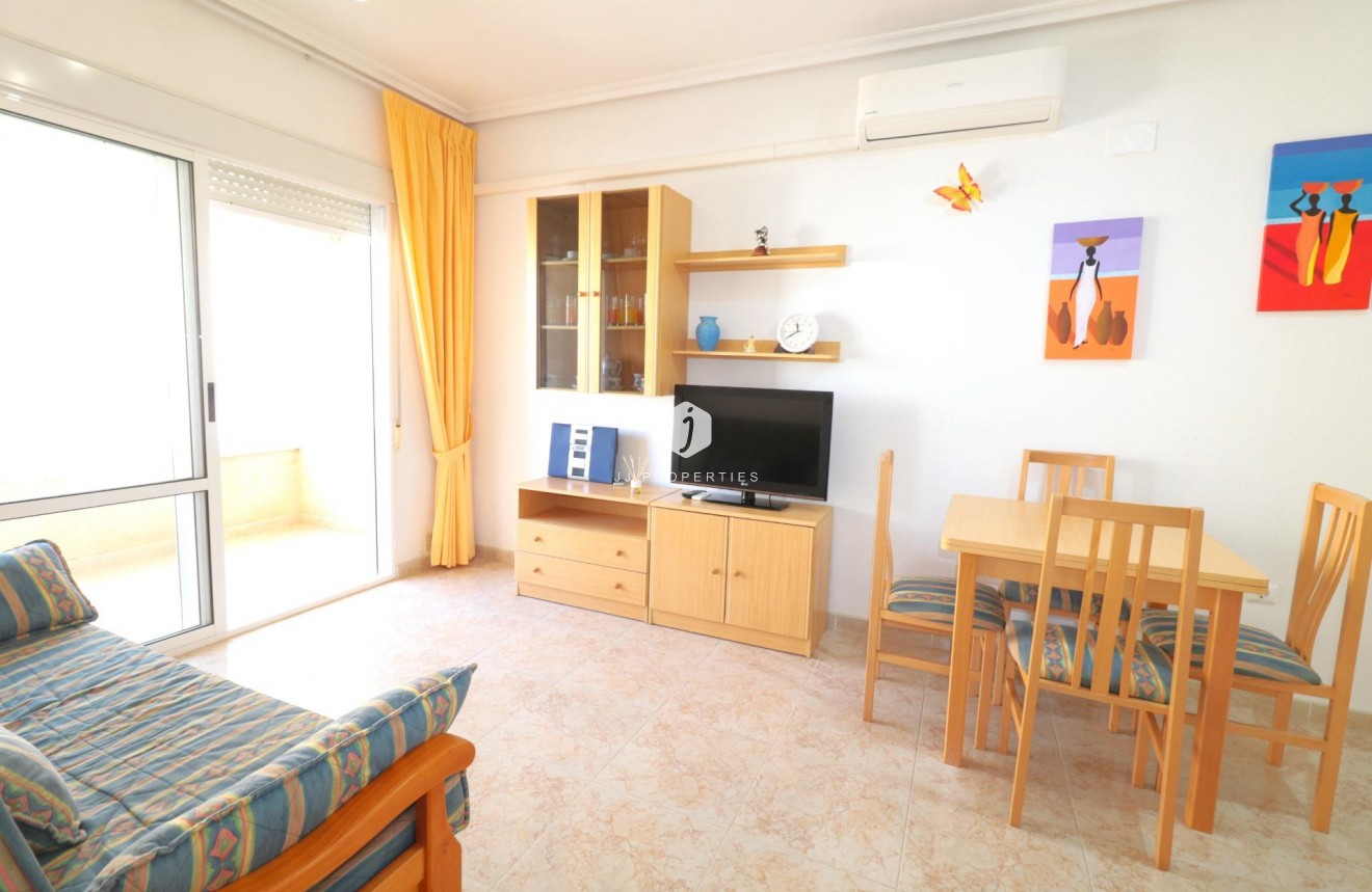 Aus zweiter Hand - Wohnung -
Torrevieja - Acequion