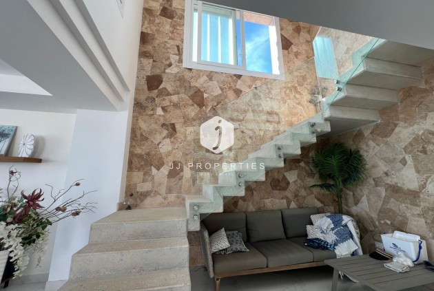 Aus zweiter Hand - Villa -
Torrevieja - La Mata