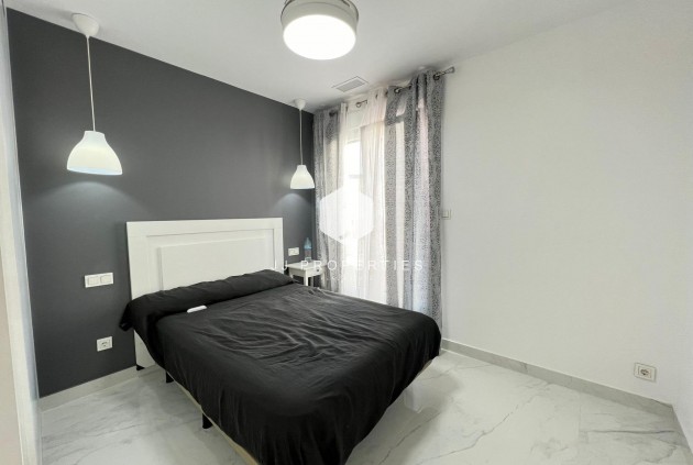 Aus zweiter Hand - Villa -
Torrevieja - La Mata