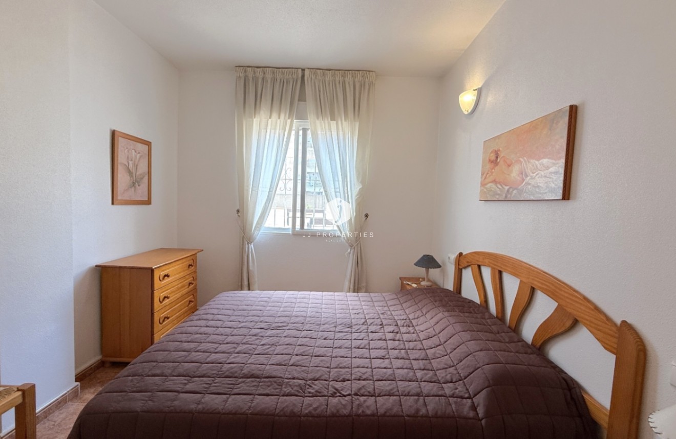 Resale - Apartment / flat -
Torrevieja - Costa Blanca