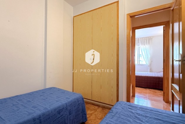 Resale - Apartment / flat -
Torrevieja - Costa Blanca