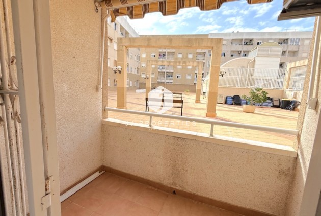 Resale - Apartment / flat -
Torrevieja - Costa Blanca