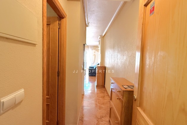 Resale - Apartment / flat -
Torrevieja - Costa Blanca