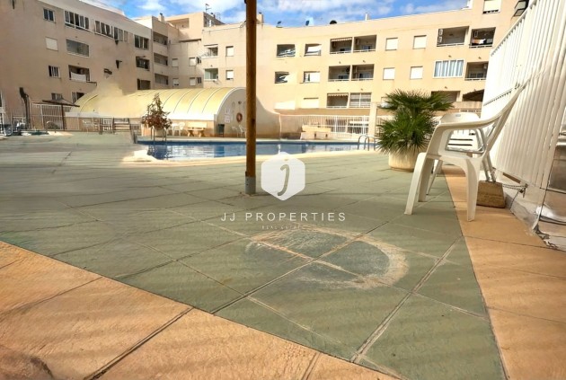 Resale - Apartment / flat -
Torrevieja - Costa Blanca
