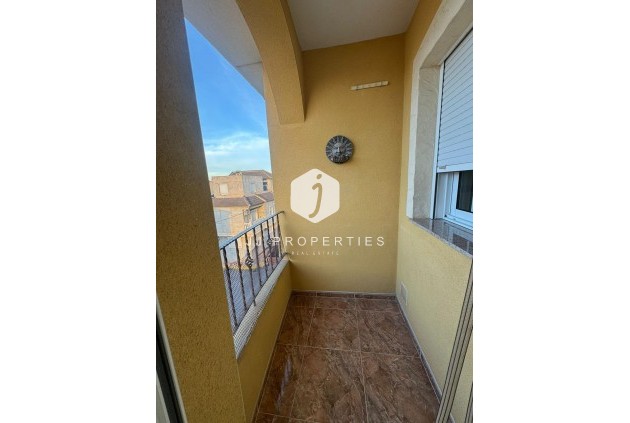 Aus zweiter Hand - Wohnung -
Jacarilla