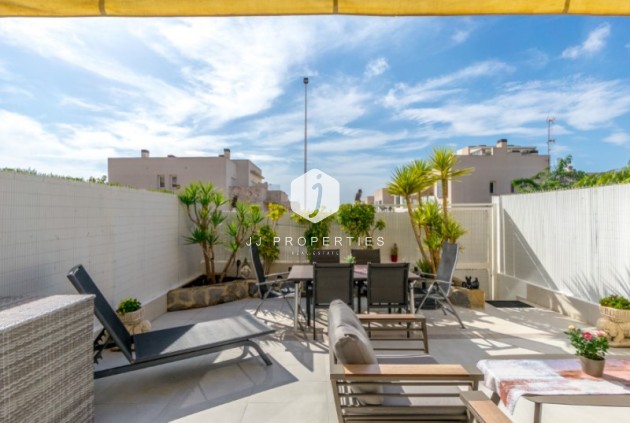 Resale - Apartment / flat -
Torrevieja - Costa Blanca