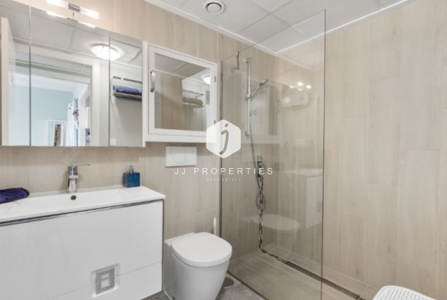 Resale - Apartment / flat -
Torrevieja - Costa Blanca