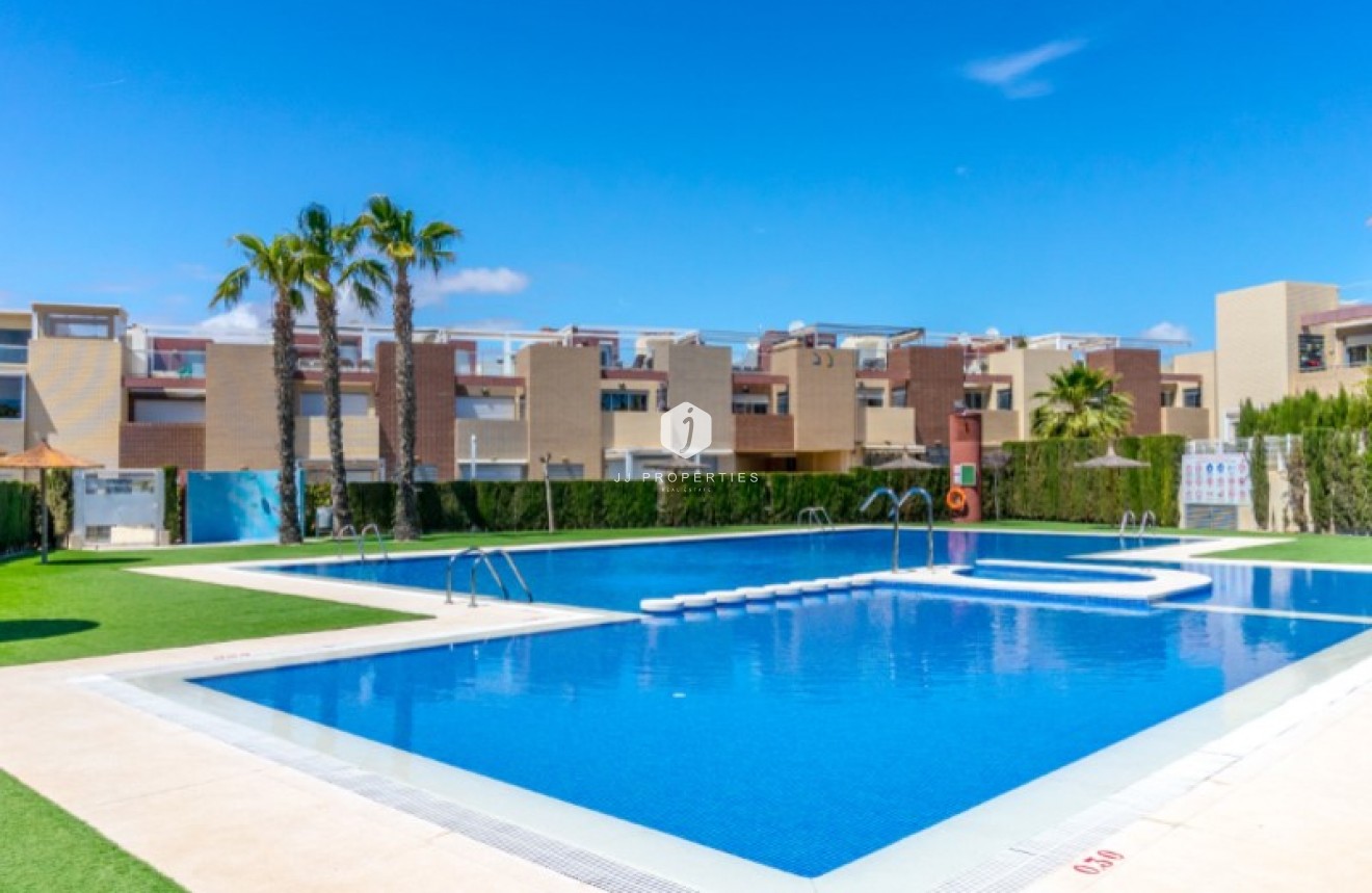 Resale - Apartment / flat -
Torrevieja - Costa Blanca