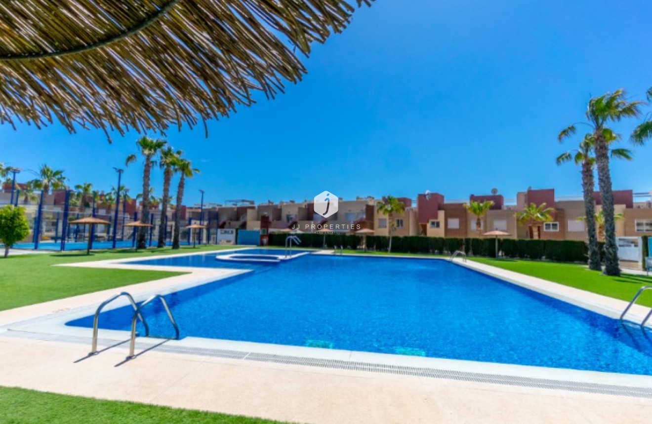 Resale - Apartment / flat -
Torrevieja - Costa Blanca