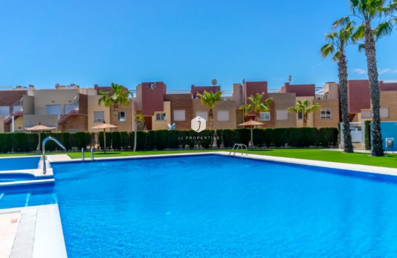 Resale - Apartment / flat -
Torrevieja - Costa Blanca