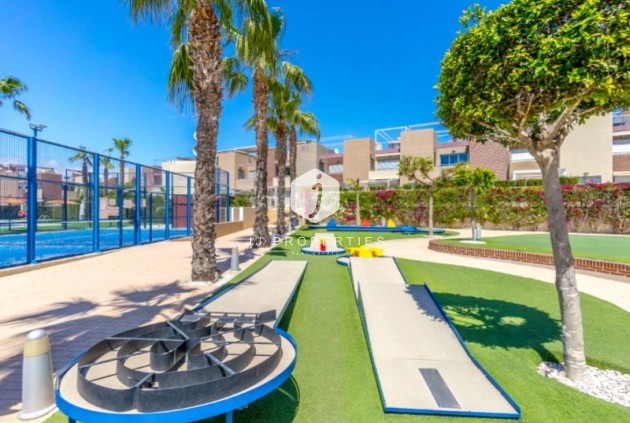 Resale - Apartment / flat -
Torrevieja - Costa Blanca