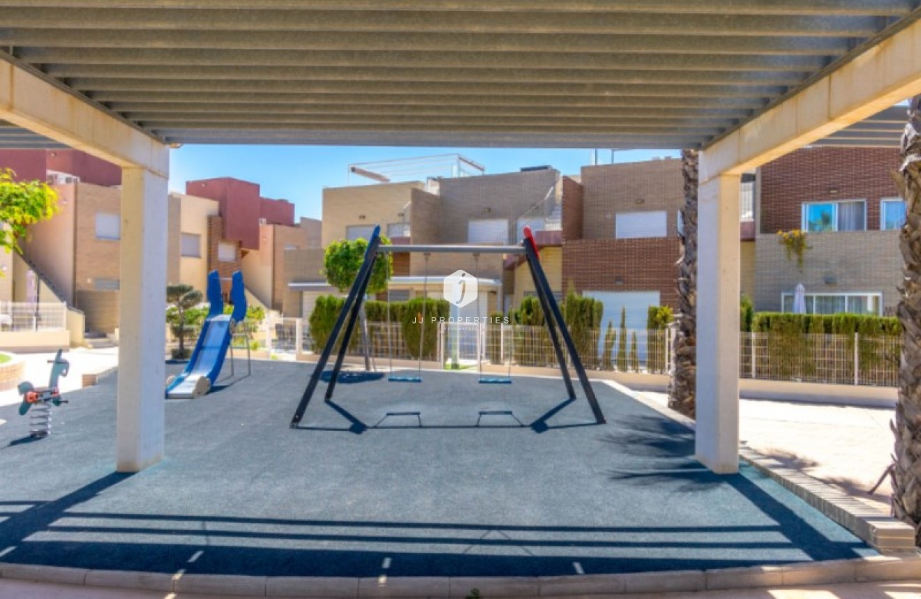 Resale - Apartment / flat -
Torrevieja - Costa Blanca