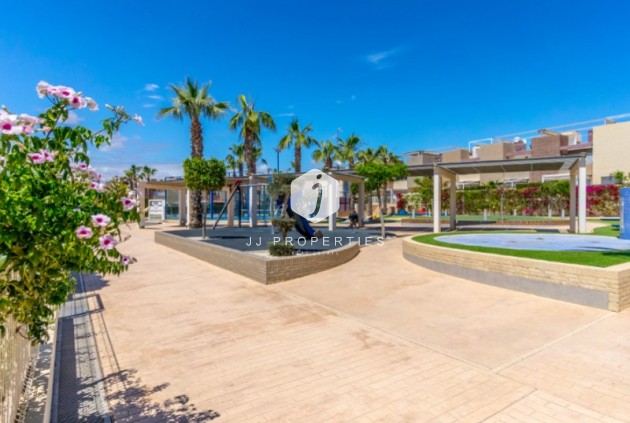 Resale - Apartment / flat -
Torrevieja - Costa Blanca