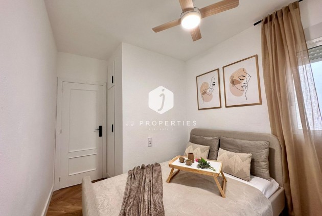 Aus zweiter Hand - Wohnung -
Torrevieja - Playa del Cura