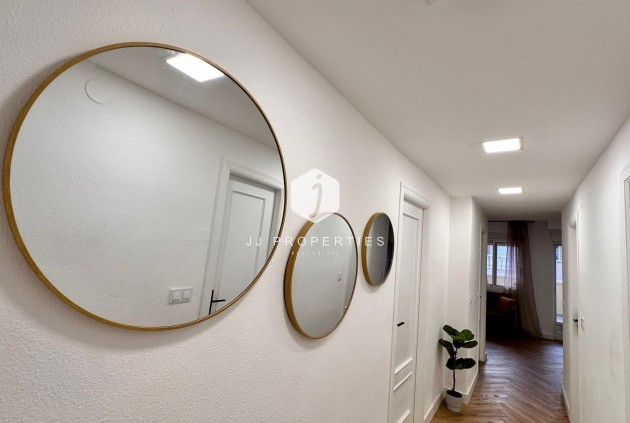 Aus zweiter Hand - Wohnung -
Torrevieja - Playa del Cura