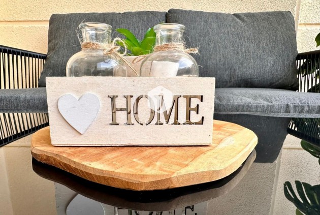 Aus zweiter Hand - Wohnung -
Torrevieja - Playa del Cura