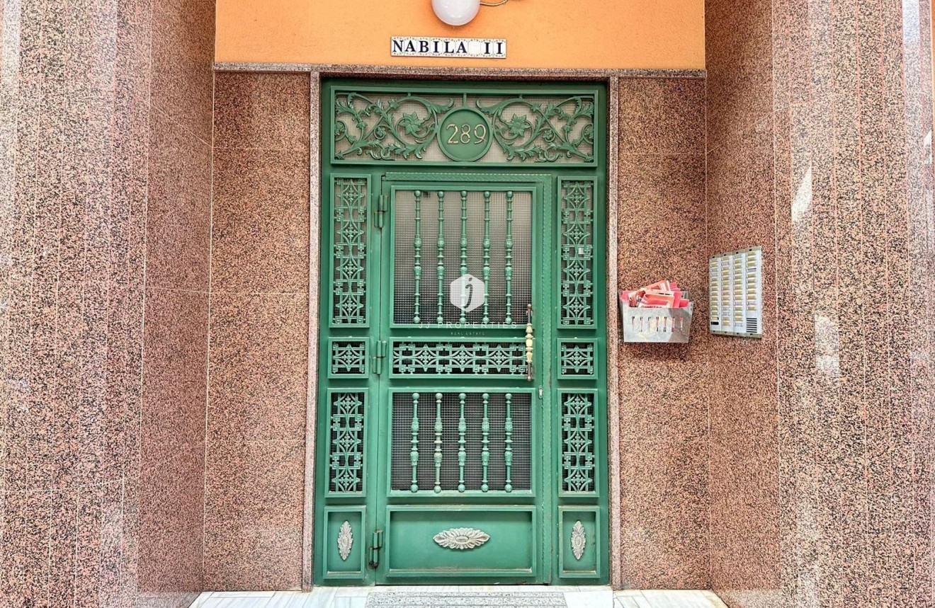 Aus zweiter Hand - Wohnung -
Torrevieja - Playa del Cura